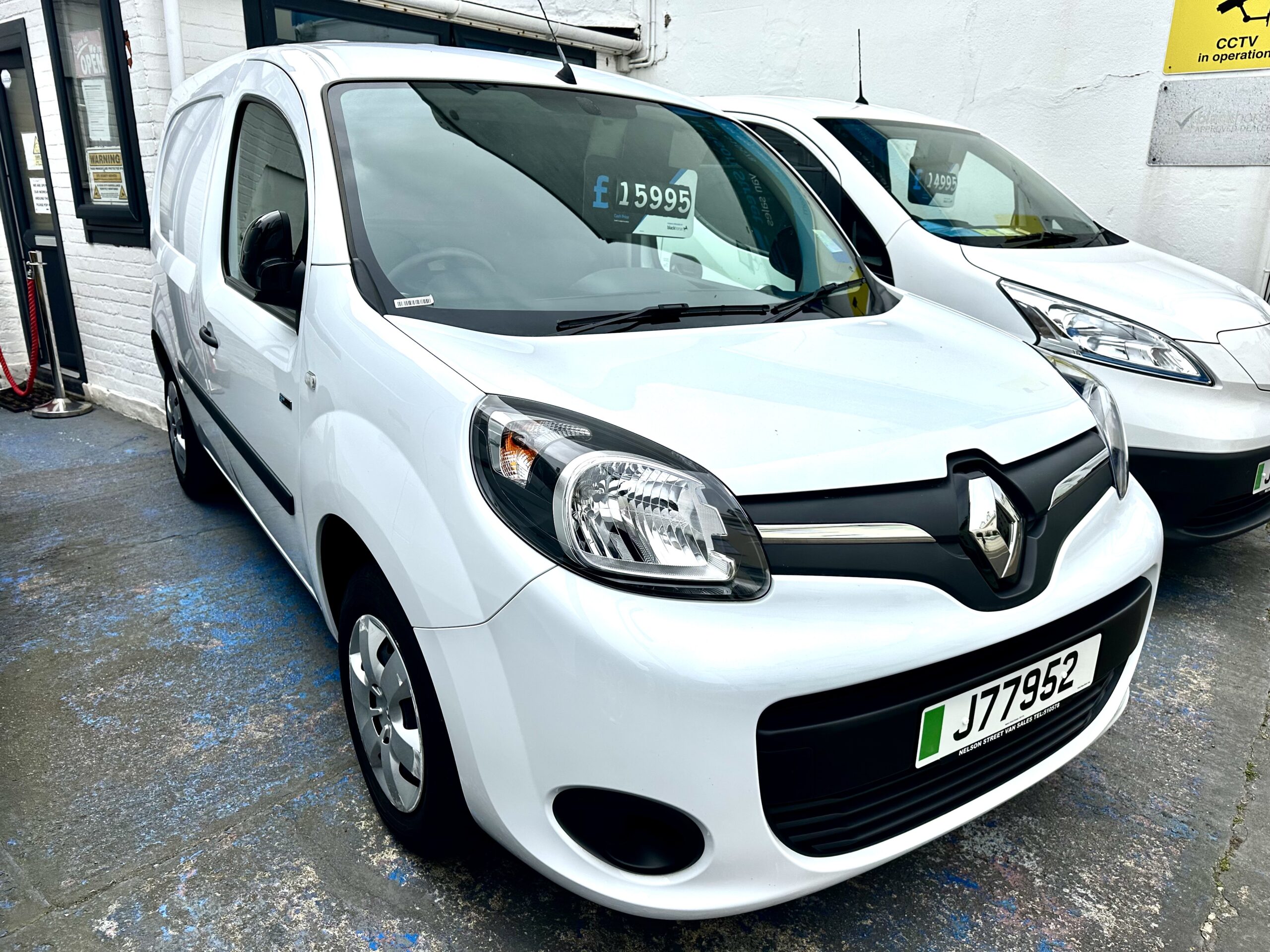 
								2021 RENAULT KANGOO ZE BUSINESS + full									