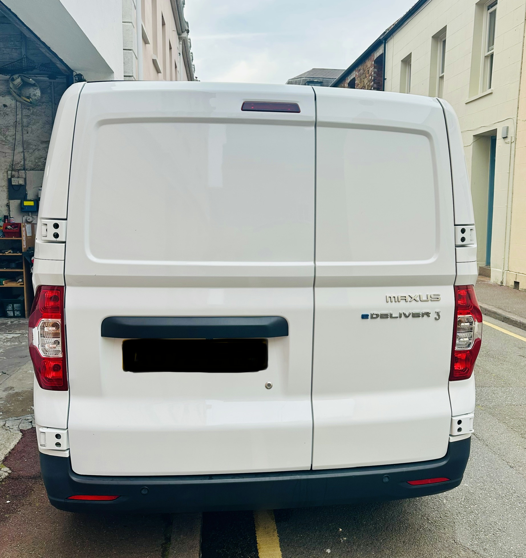 
								2022 MAXUS E DELIVER 50.23KWh Auto FWD L1 5dr full									