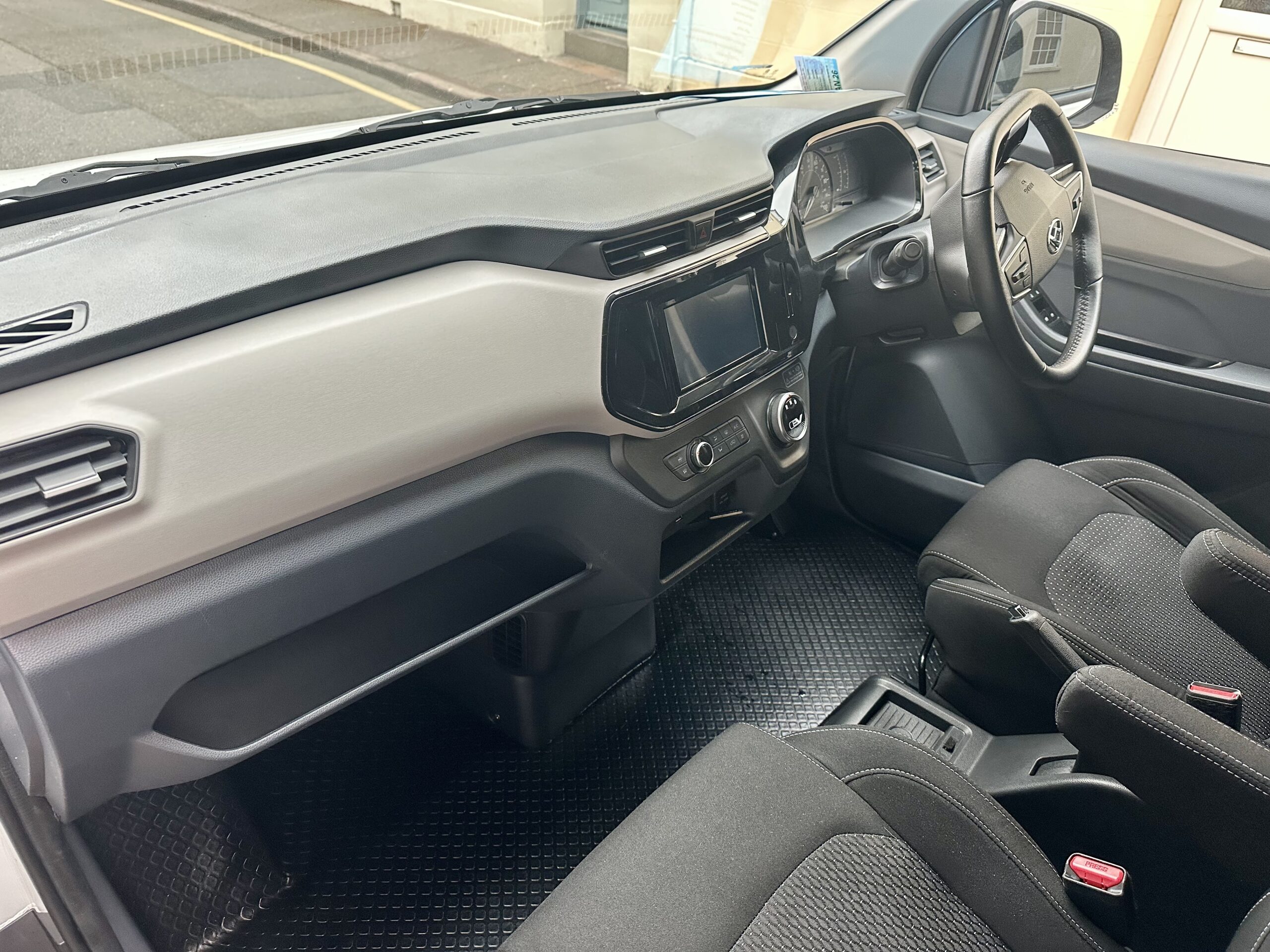 
								2022 MAXUS E DELIVER 50.23KWh Auto FWD L1 5dr full									