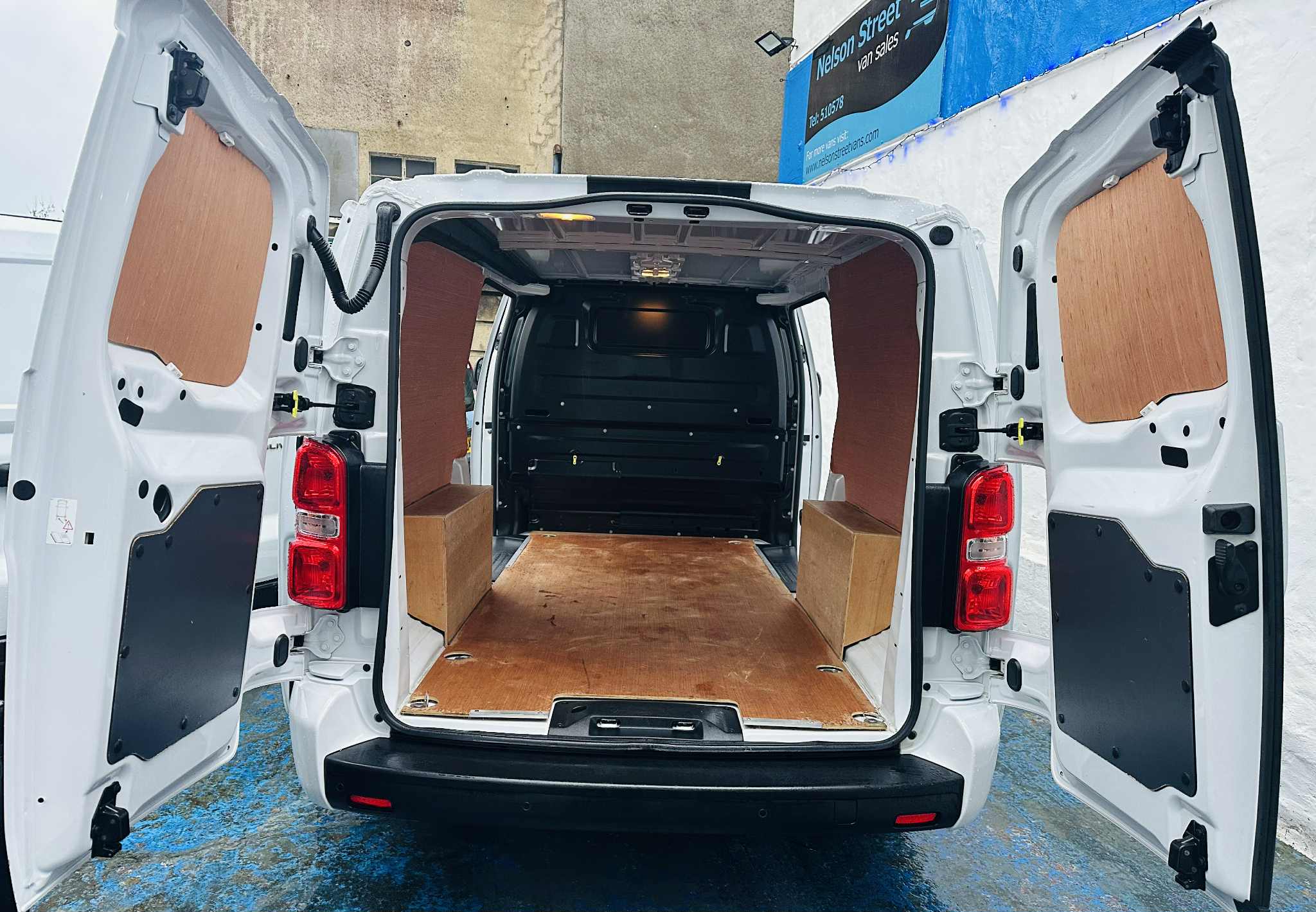 
								FIAT SCUDO L2 DIESEL 1.5 BlueHDi 100 Primo Van full									