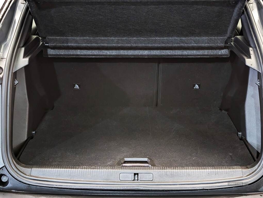 
								PEUGEOT 2008 1.2 PURETECH 130 ALLURE 5DR full									