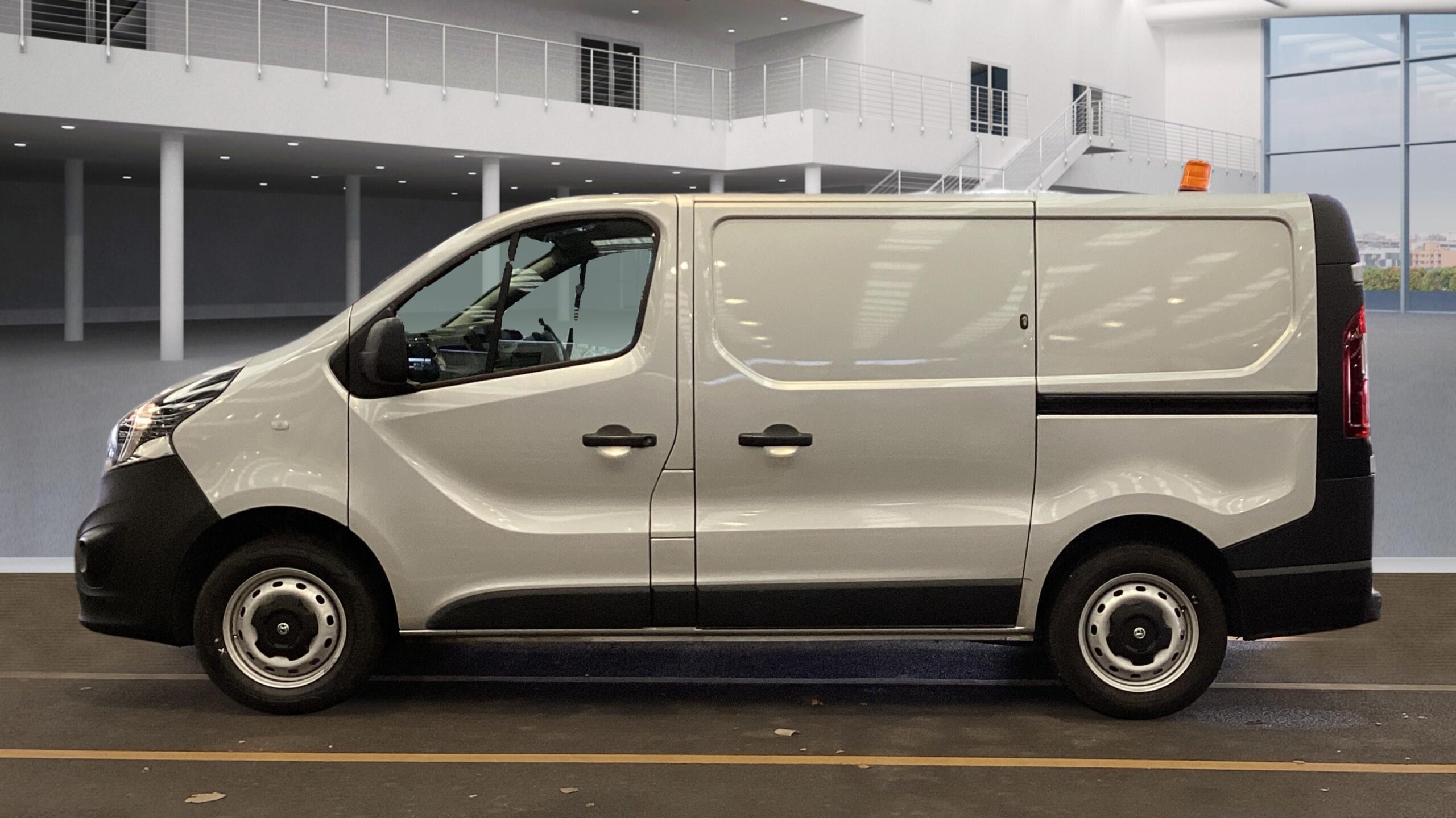 
								VAUXHALL VIVARO 2.7T 1.6 CDTI 95 ECOTEC SWB PanelVan full									