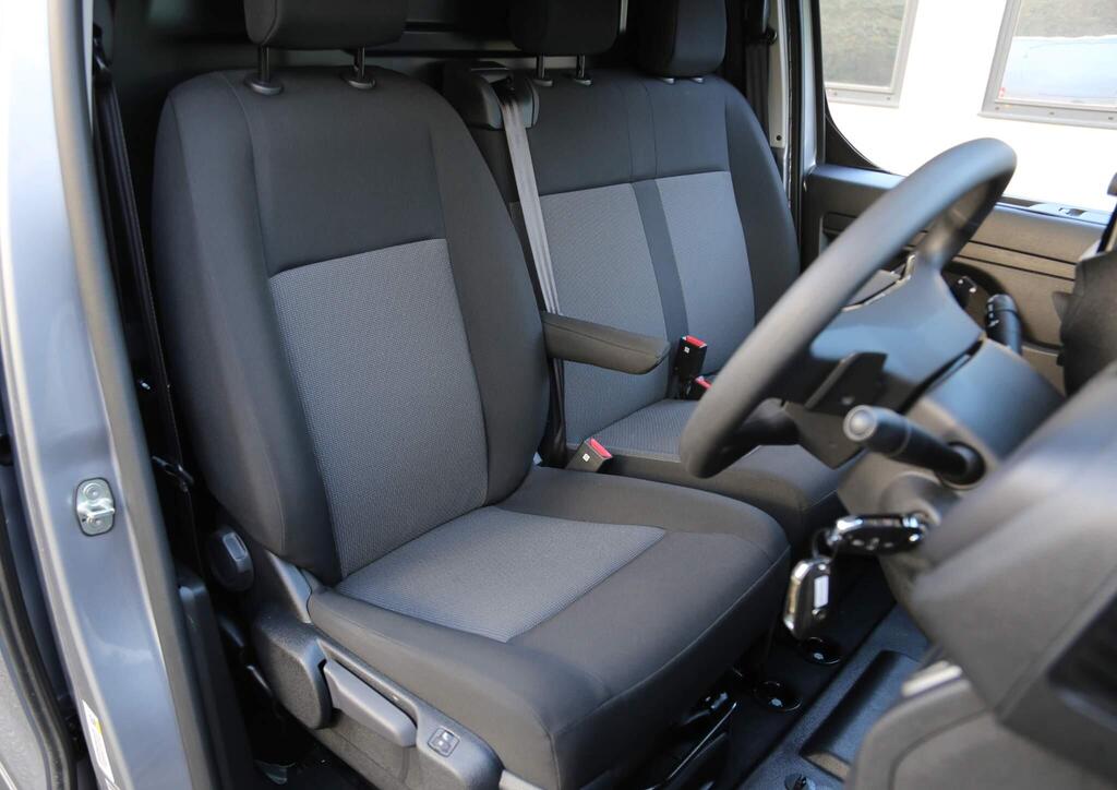 
								VAUXHALL VIVARO XL ELECTRIC 100kW 75kWh Prime H1 Van Auto full									