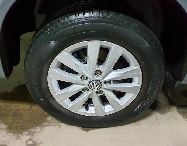 
								VOLKSWAGEN TRANSPORTER T30 SWB DIESEL 2.0 TDI 150 Highline Kombi Van DSG Semi-Automatic – Diesel – 2.0L – full									