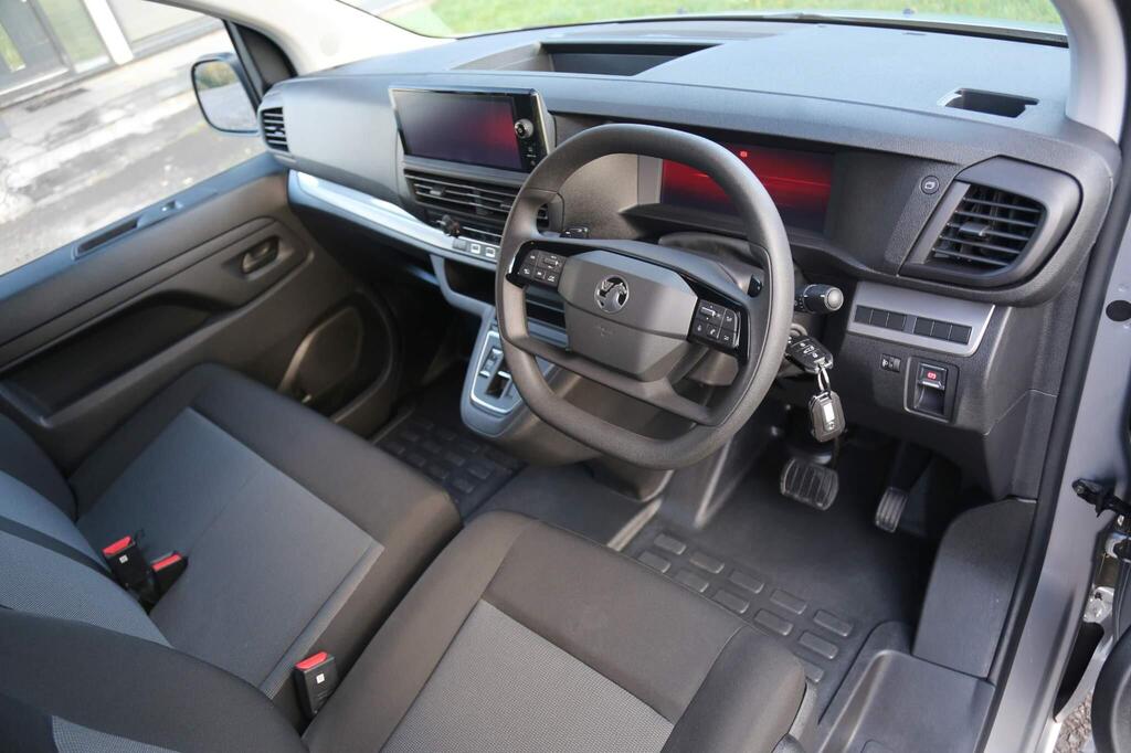 
								VAUXHALL VIVARO XL ELECTRIC 100kW 75kWh Prime H1 Van Auto full									