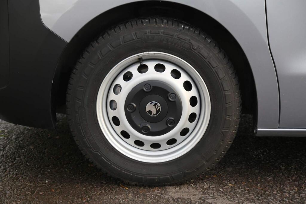 
								VAUXHALL VIVARO XL ELECTRIC 100kW 75kWh Prime H1 Van Auto full									