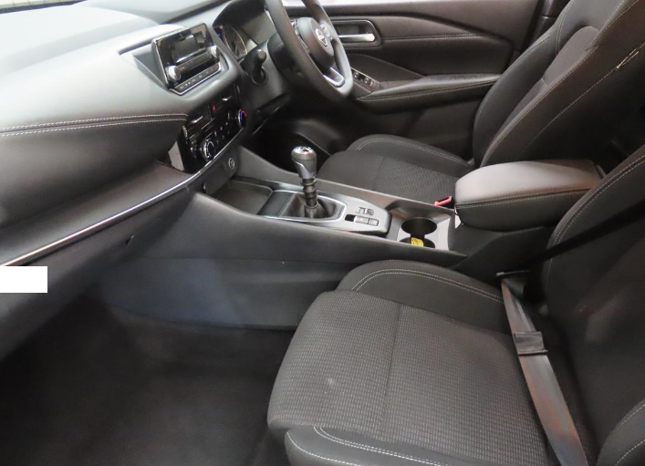 
								NISSAN QASHQAI 1.3 DiG-T MH Visia 5dr Manual – Petrol/Hybrid – 1.3L – 5 Door Hatchback full									