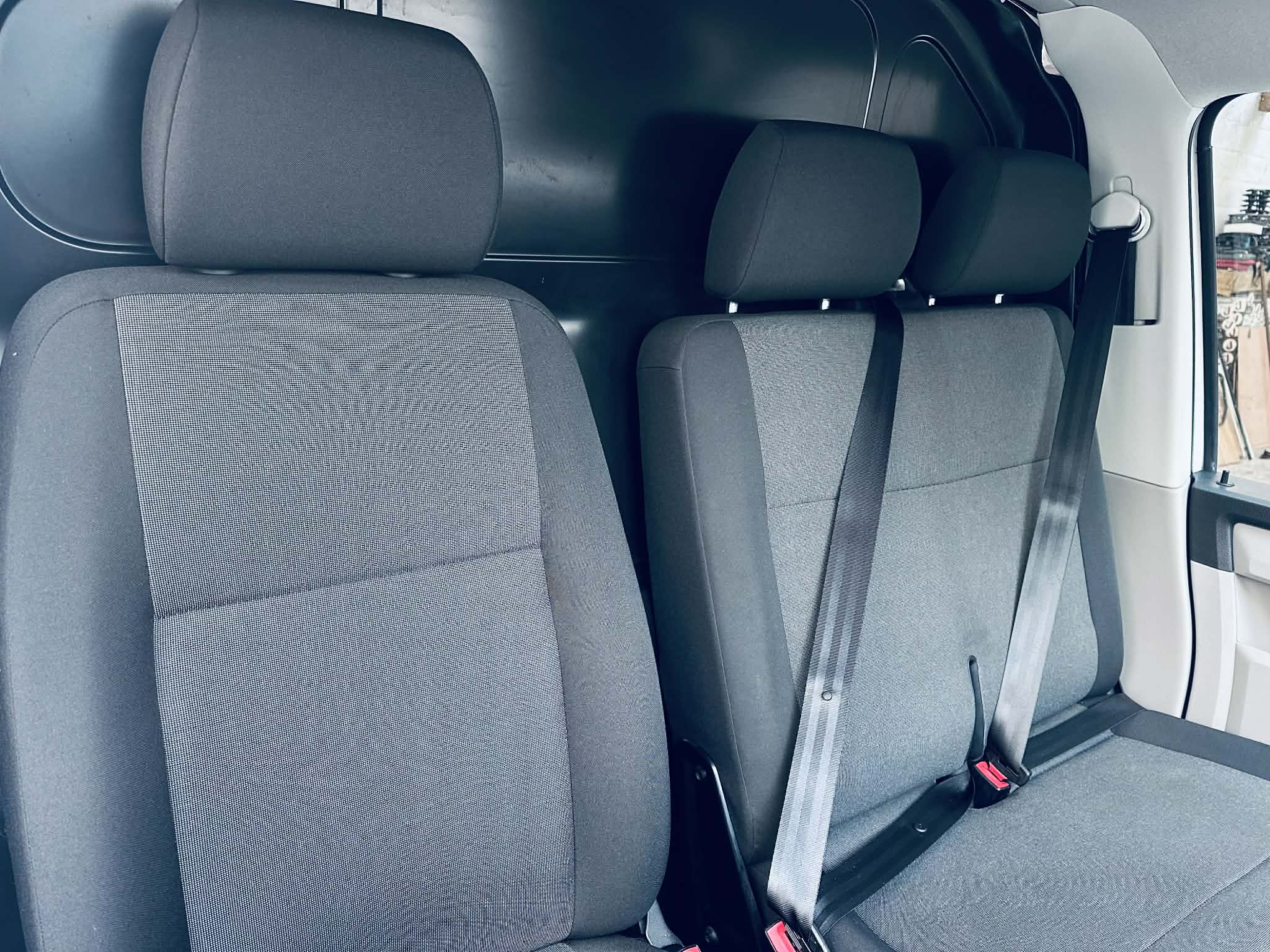 
								2019 Volkswagen TRANSPORTER T30 LWB full									