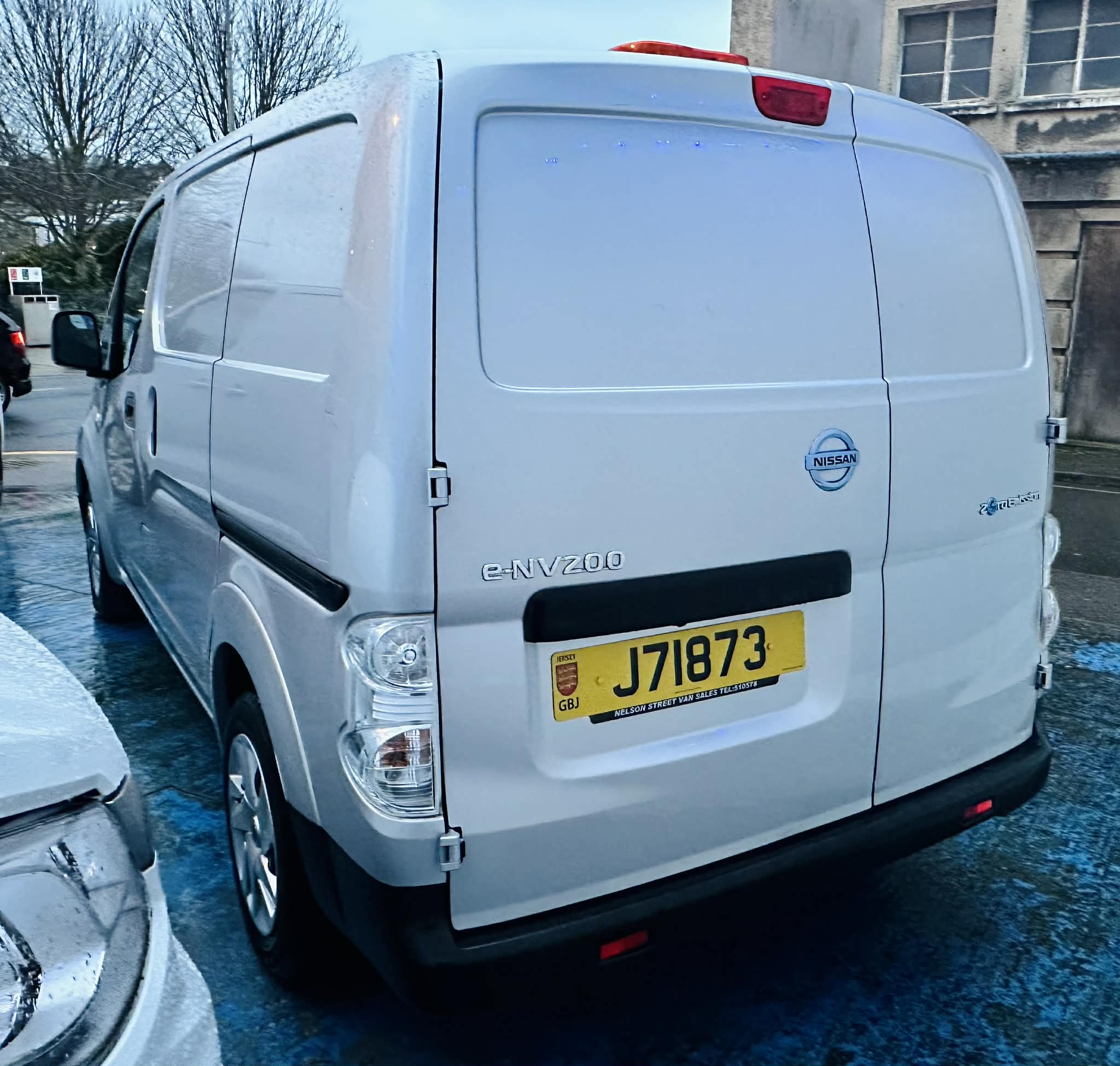 
								2020 NISSAN E- NV200 ACENTA full									