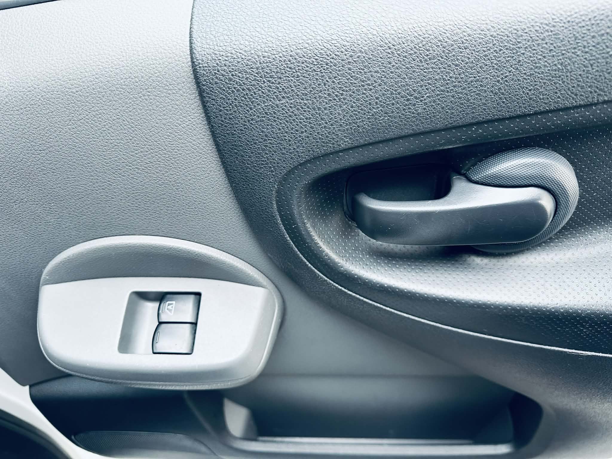 
								NISSAN NV 200 ACENTA full									