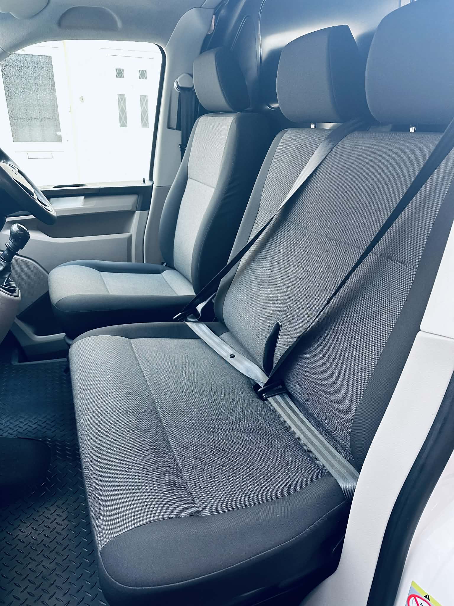 
								2019 Volkswagen TRANSPORTER T30 LWB full									