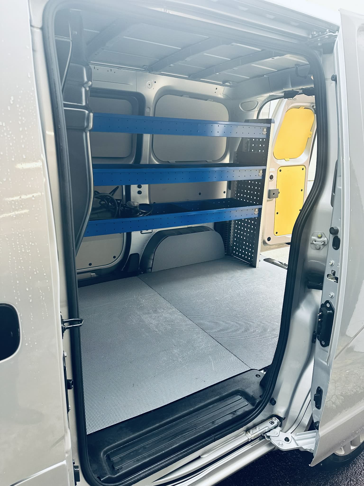 
								2020 NISSAN E- NV200 ACENTA full									