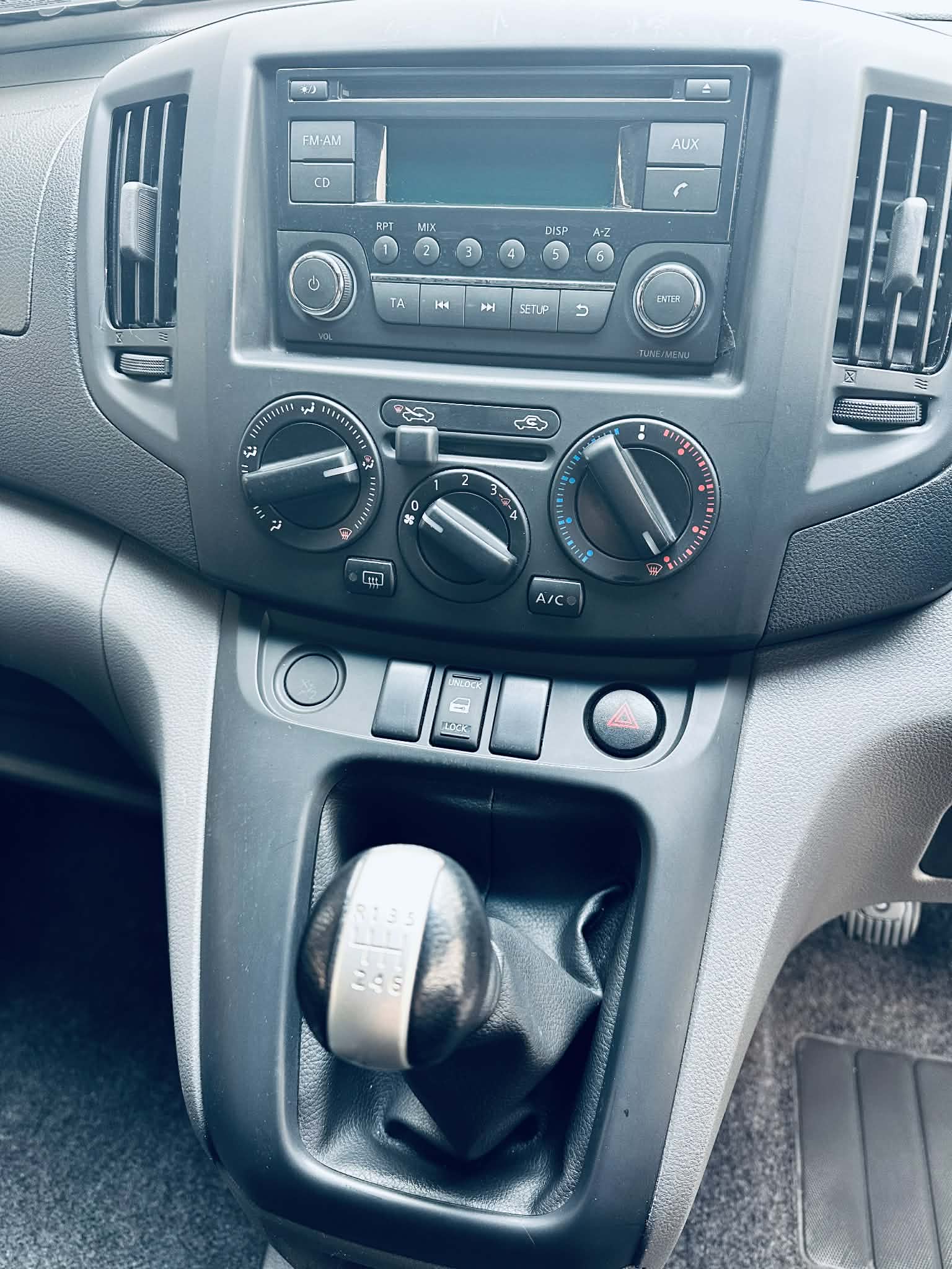 
								NISSAN NV 200 ACENTA full									