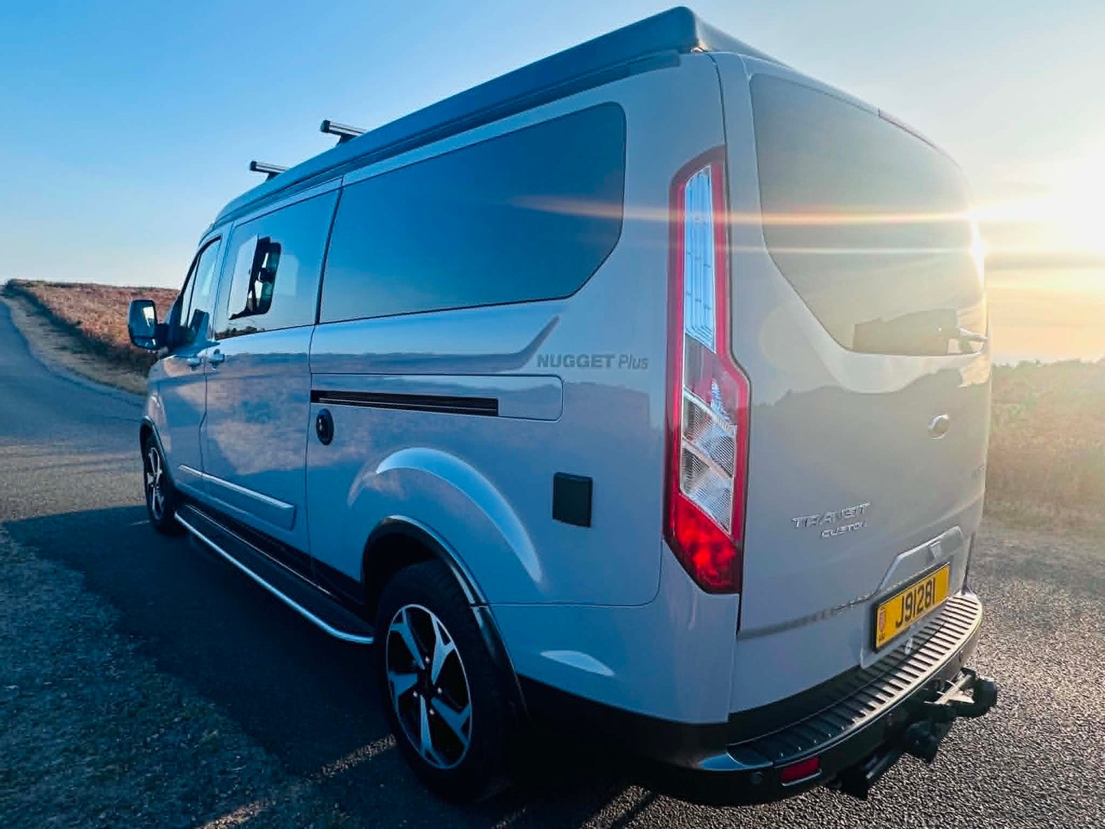 
								2023 Custom Active + Long Wheel Base Nugget full									