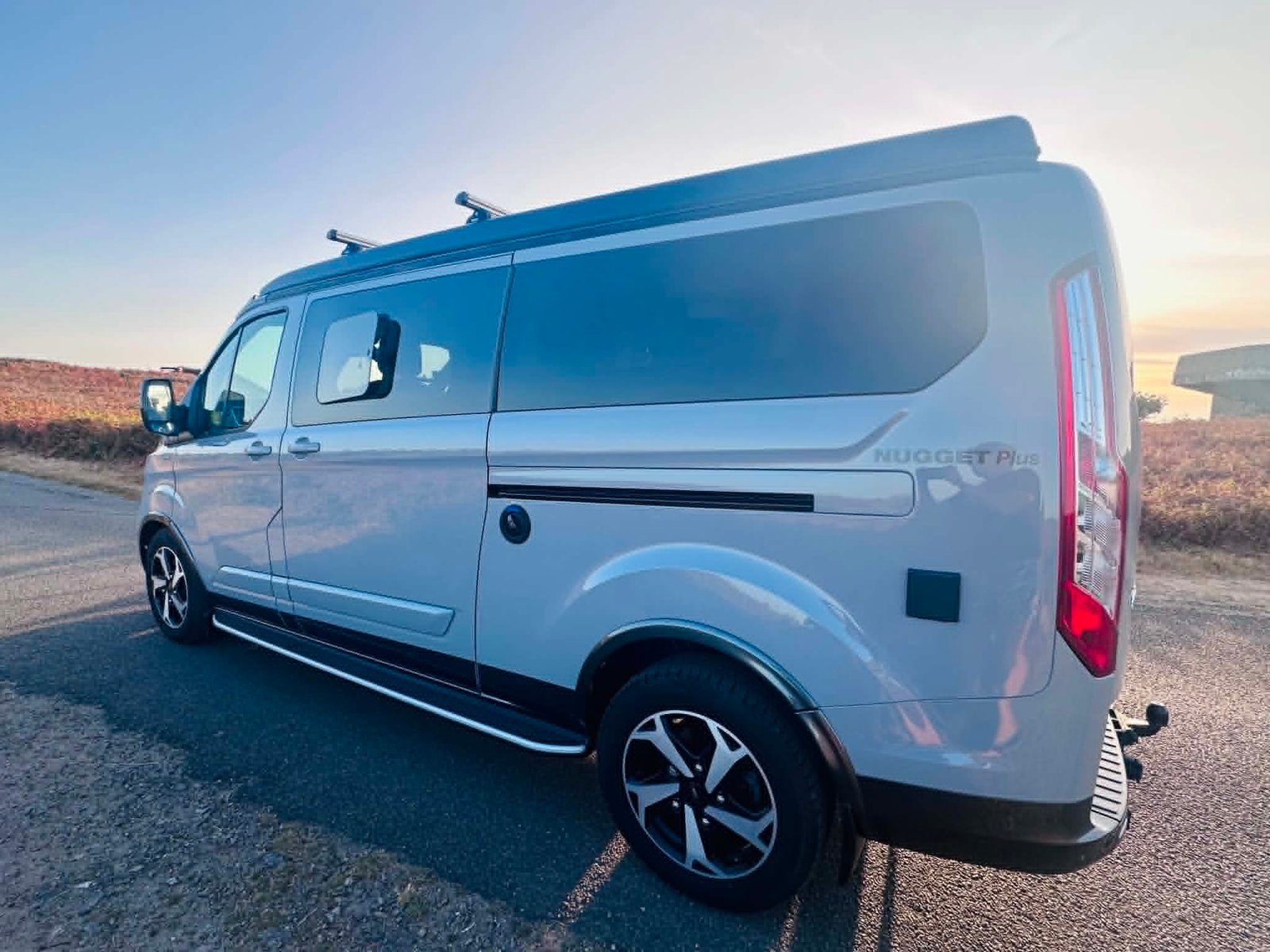 
								2023 Custom Active + Long Wheel Base Nugget full									
