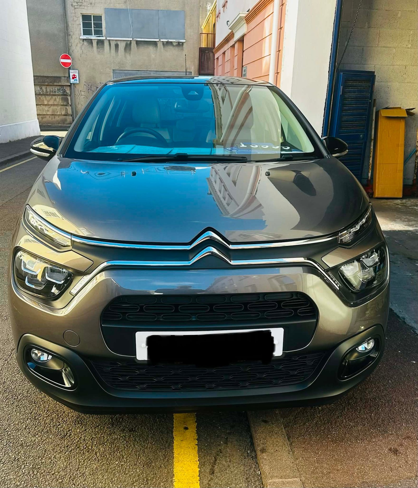 
								2022 CITROEN C3 1.2 P/T 83 SHINE PLUS Hatchback full									