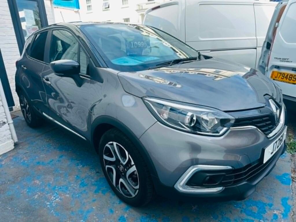 2018 RENAULT CAPTUR ICONIC TCE 90