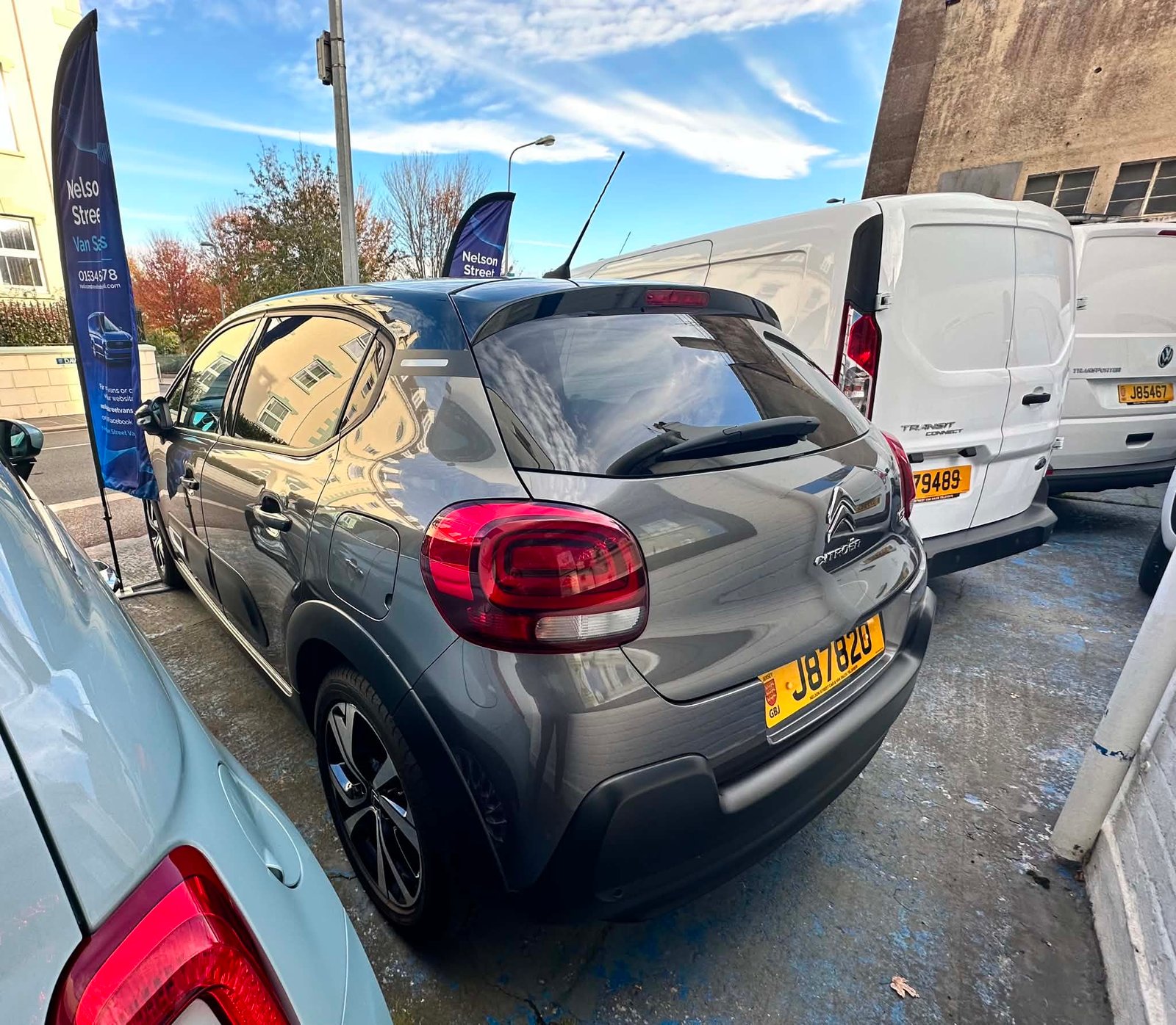 
								2022 CITROEN C3 1.2 P/T 83 SHINE PLUS Hatchback full									